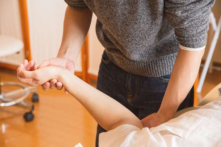 Sports chiropractic treatment arm injuries in athletes | Thompson Chiropractic & Wellness Dothan AL